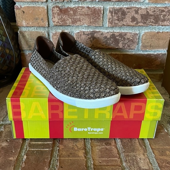BareTraps Shoes - NIB BareTraps Tricia Bronze Slip On Shoes